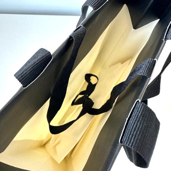 Gucci Small Paper Shopping Gift Bag - Picture 5 of 6